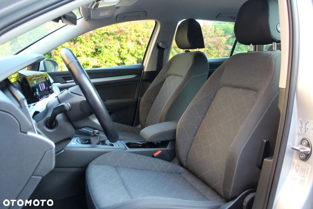 Volkswagen Golf 2.0 TDI - 8