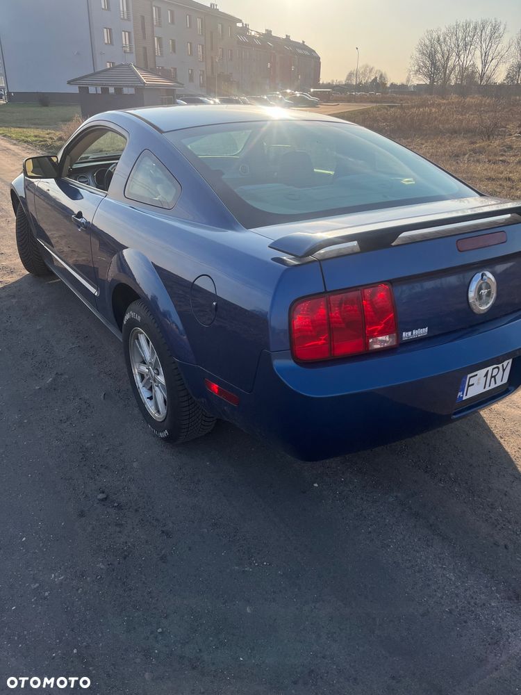 Ford Mustang - 3