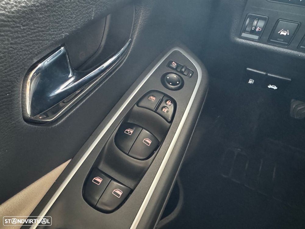 Nissan Micra 1.0 IG-T Tekna - 18