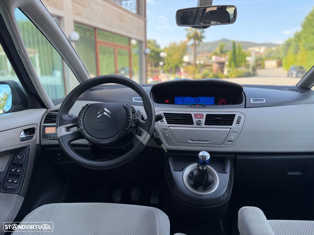 Citroën C4 Grand Picasso 1.6 HDi Exclusive - 6