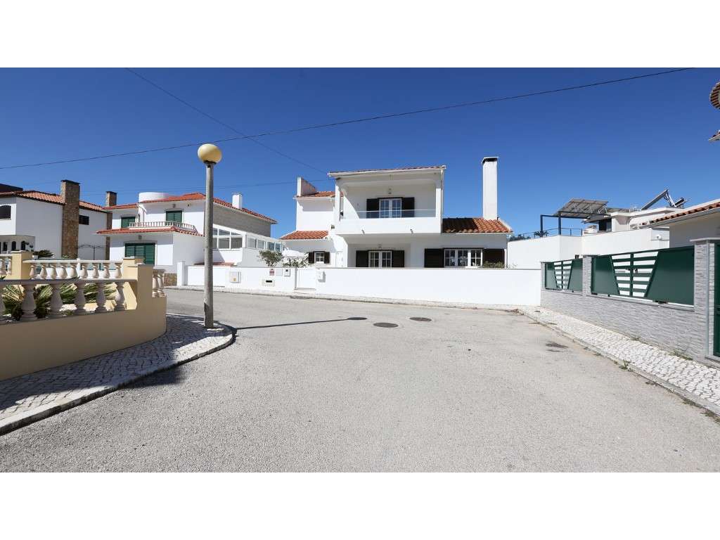 Moradia T3 no Sítio da Nazaré com Piscina Privada e Vista Mar Oport... - Grande imagem: 3/36