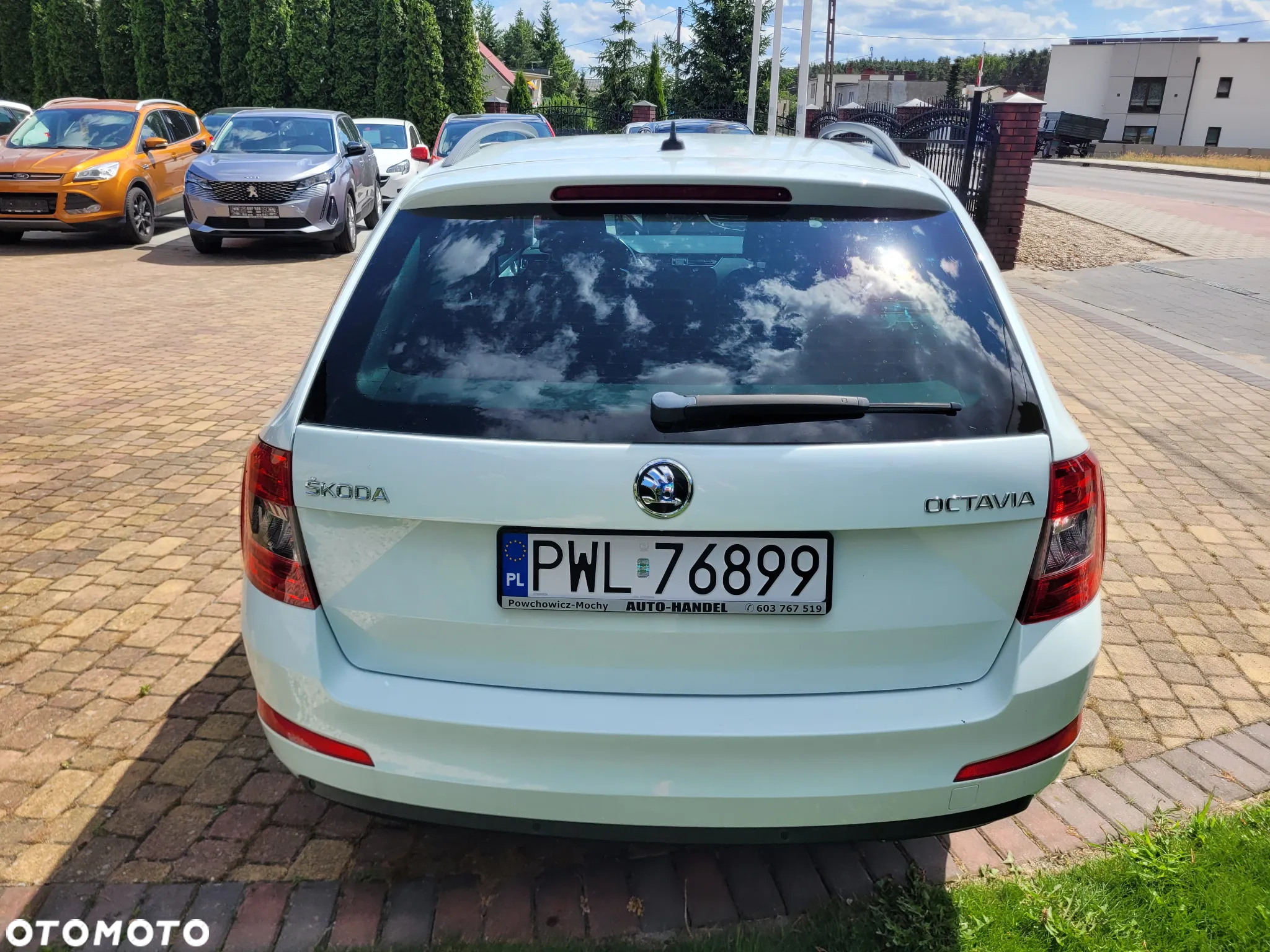 Skoda Octavia 1.6 TDI Active DSG - 8