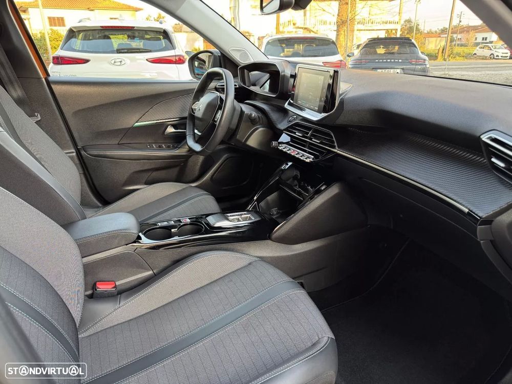 Peugeot e-2008 50 kWh Allure - 15