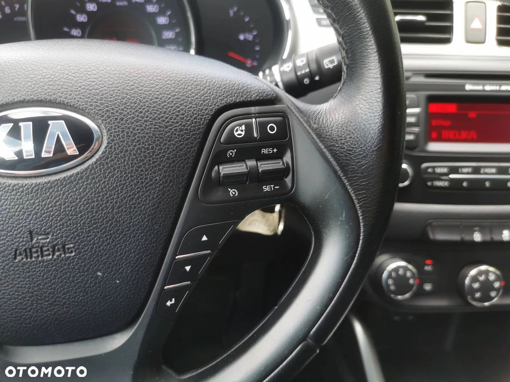 Kia Ceed 1.6 GDI Dream-Team Edition - 15