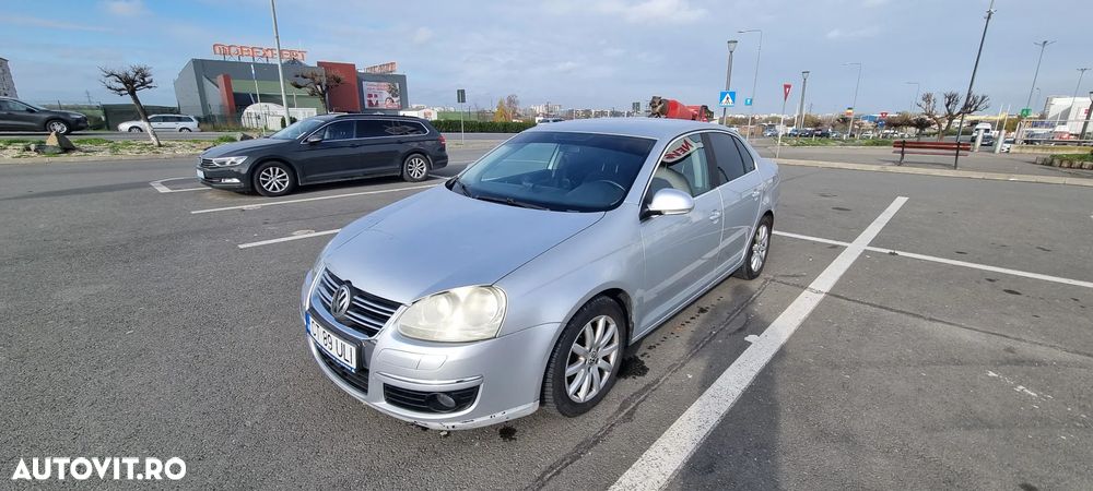 Volkswagen Jetta 1.9 TDI Comfortline - 2