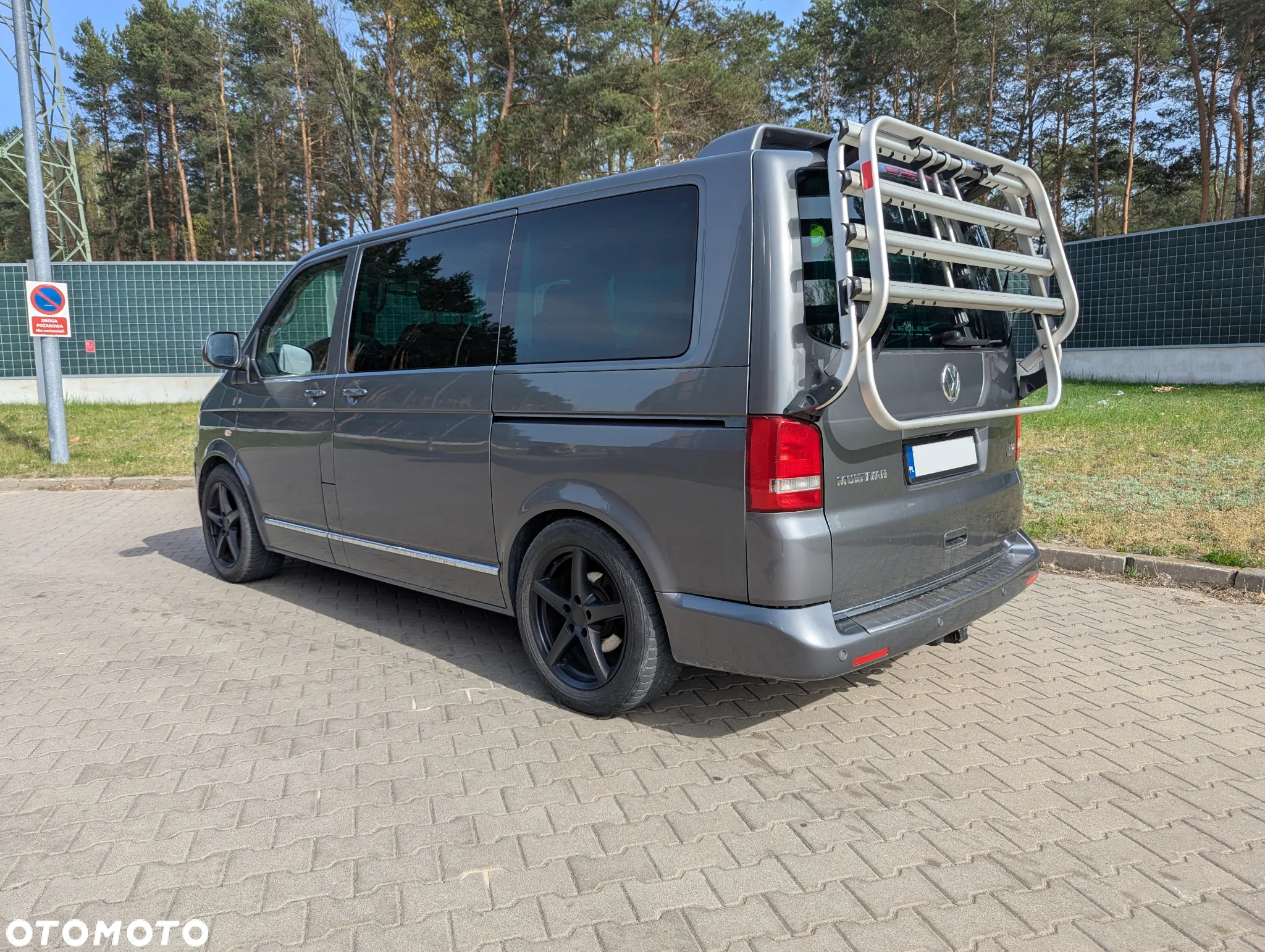 Volkswagen Multivan - 4
