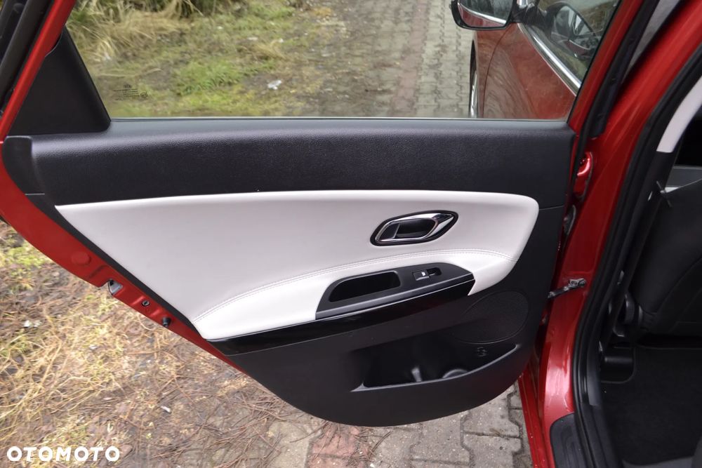 Kia Ceed 1.6 GDI L DCT - 18