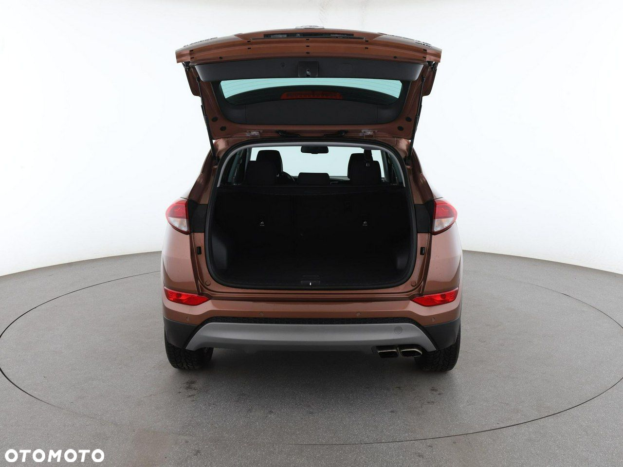 Hyundai Tucson 1.6 T-GDI GO 2WD - 19