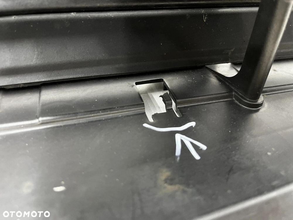 Osłona chłodnicy BMW iX3 G08 Lift LCI 21-25r. DOLNA żaluzja roleta kierownica wlot powietrza zderzak - 8