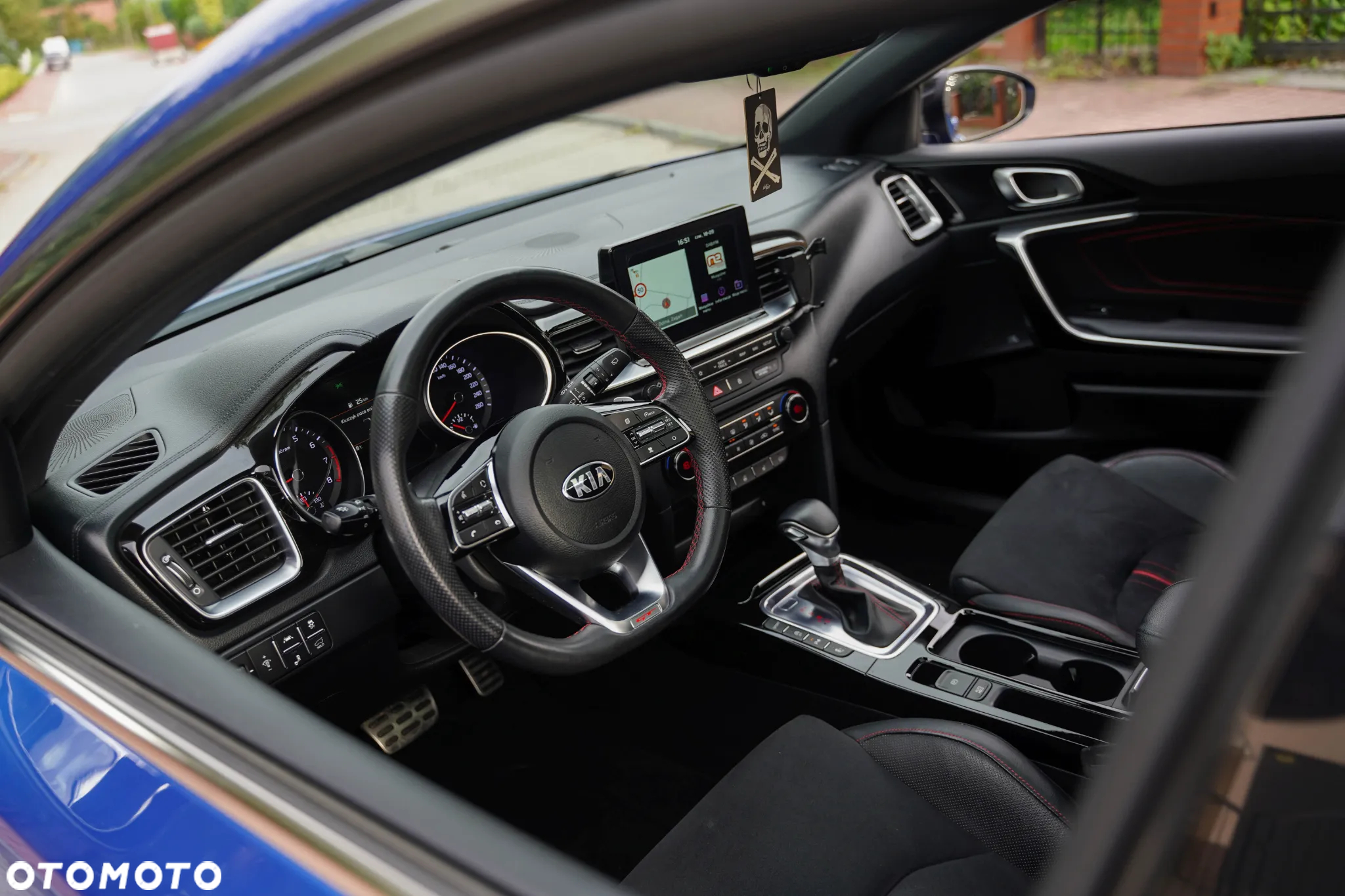 Kia ProCeed 1.6 T-GDI GT DCT - 22