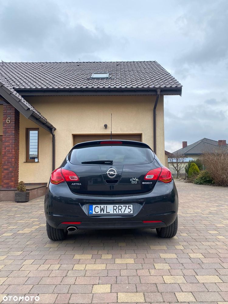 Opel Astra 1.4 Turbo ecoFLEX Start/Stop - 11