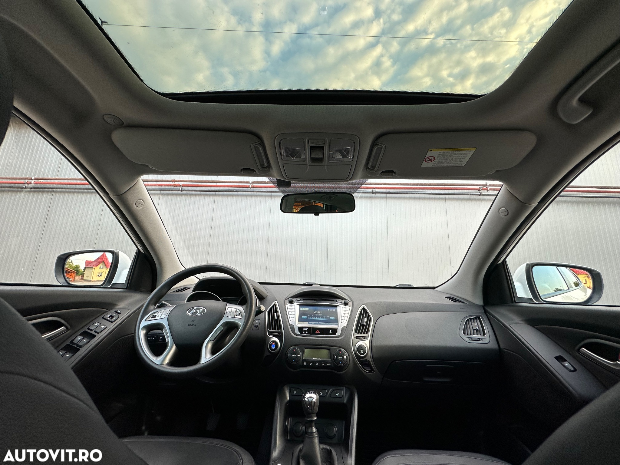 Hyundai ix35 2.0 CRDI 4WD Premium - 5