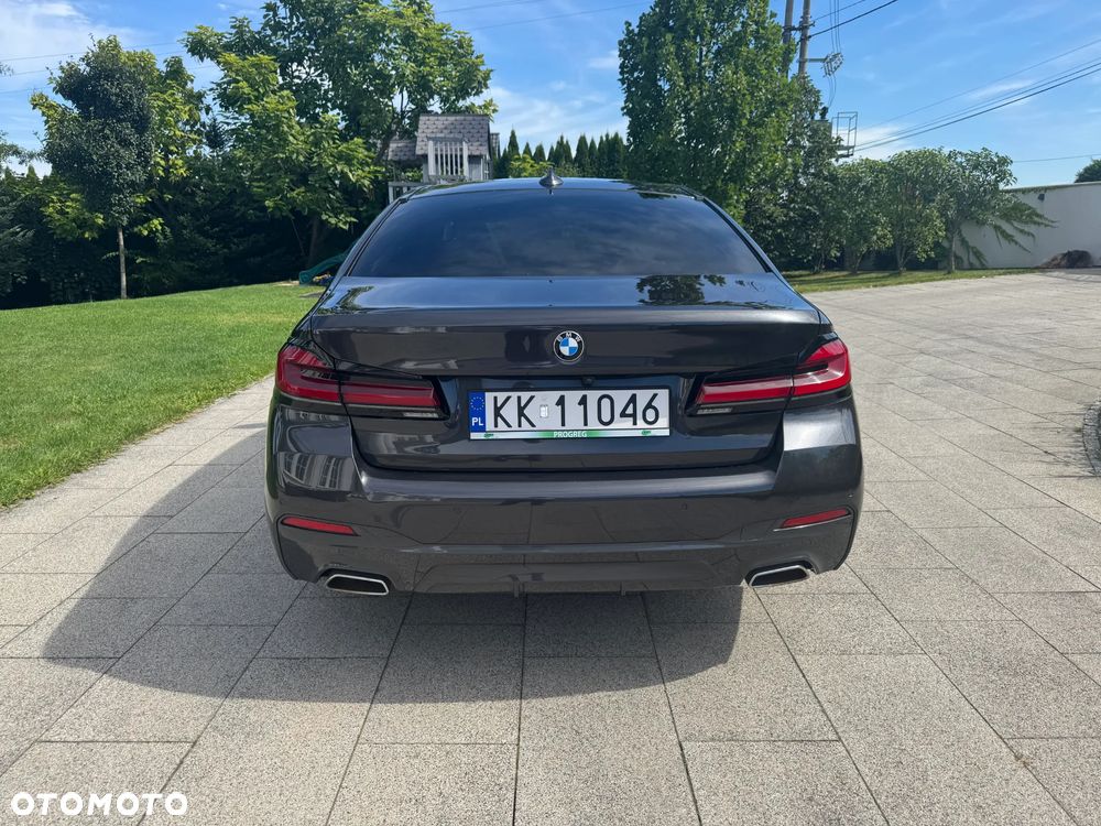 BMW Seria 5 520d xDrive MHEV Sport - 7