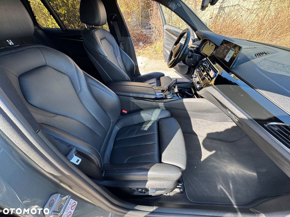 BMW Seria 5 520d xDrive M Sport sport - 8