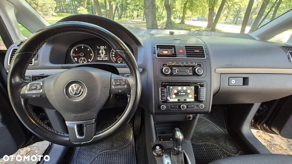 Volkswagen Touran 1.6 TDI DPF Comfortline DSG - 8