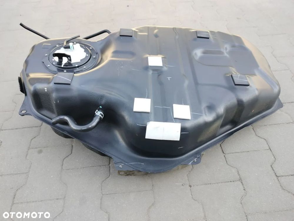 MAZDA CX-5 2.0i od 2021r Zbiornik Paliwa - 2