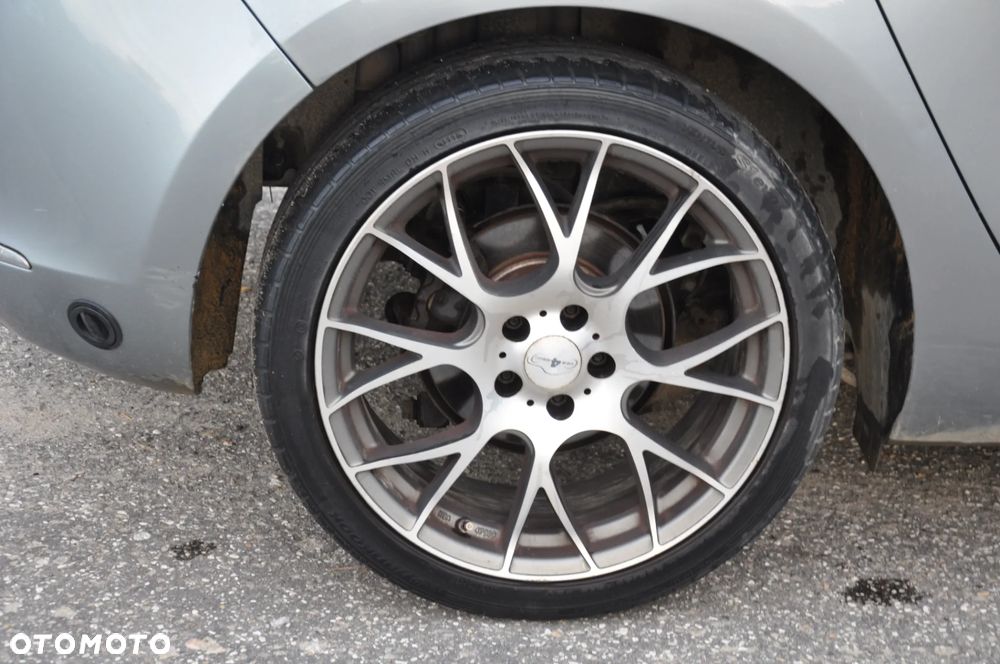 Opel Astra - 16