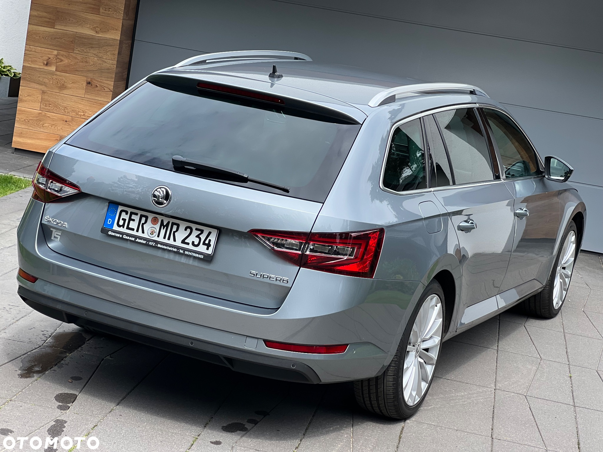 Skoda Superb Combi 1.8 TSI DSG Style - 20