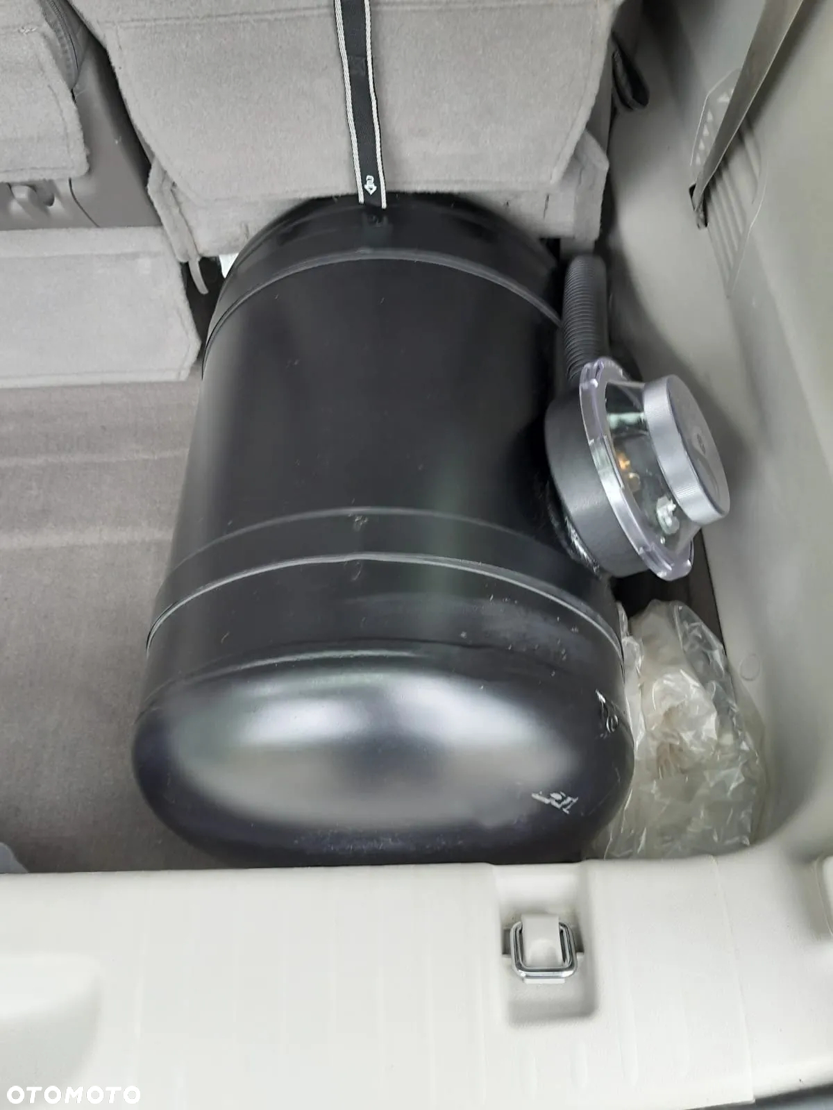 Chrysler Pacifica - 4
