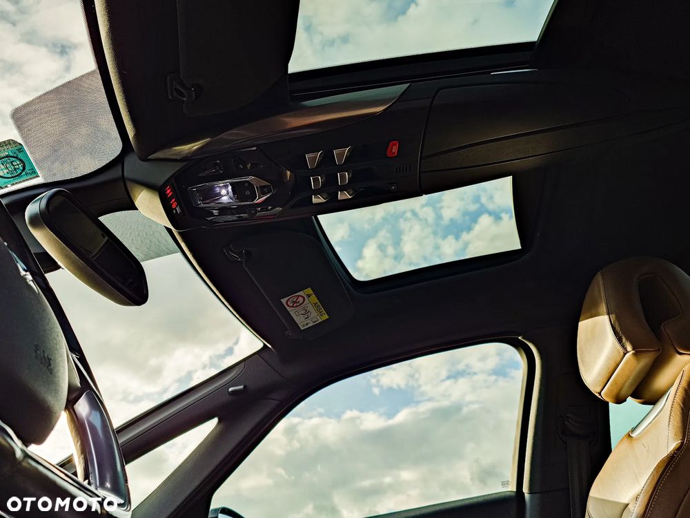 DS Automobiles DS 5 - 10