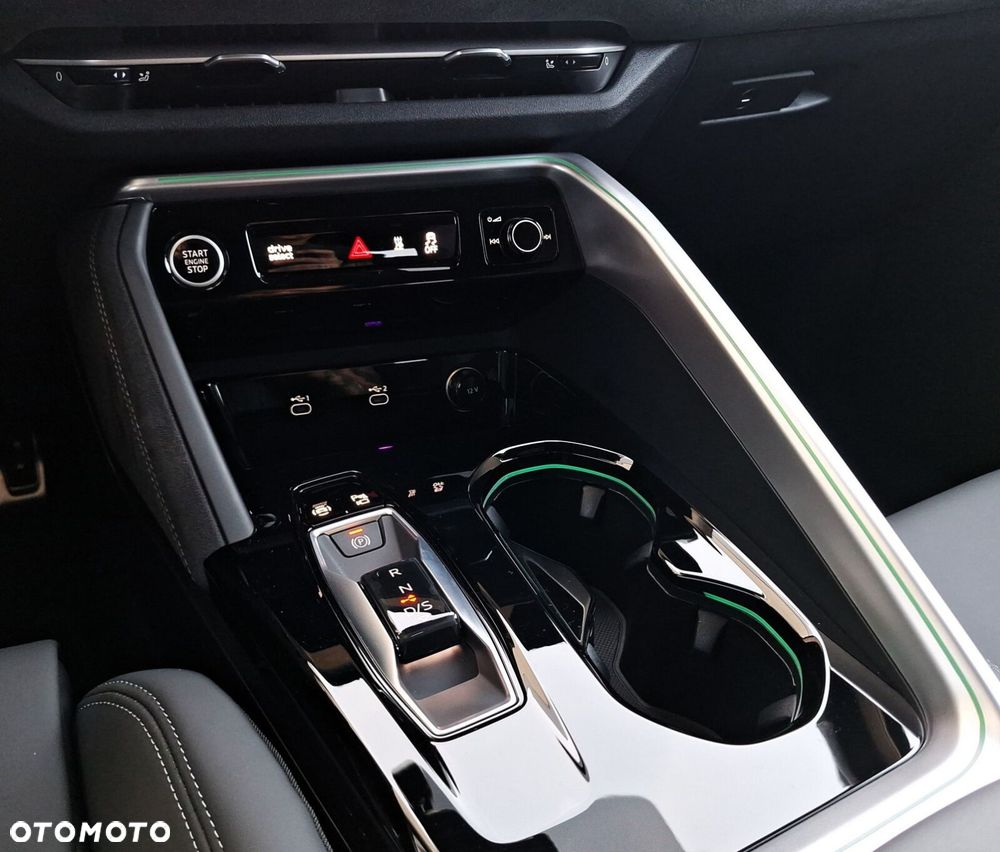 Audi Q5 Sportback TFSI mHEV 150 kW Quattro S tronic - 17