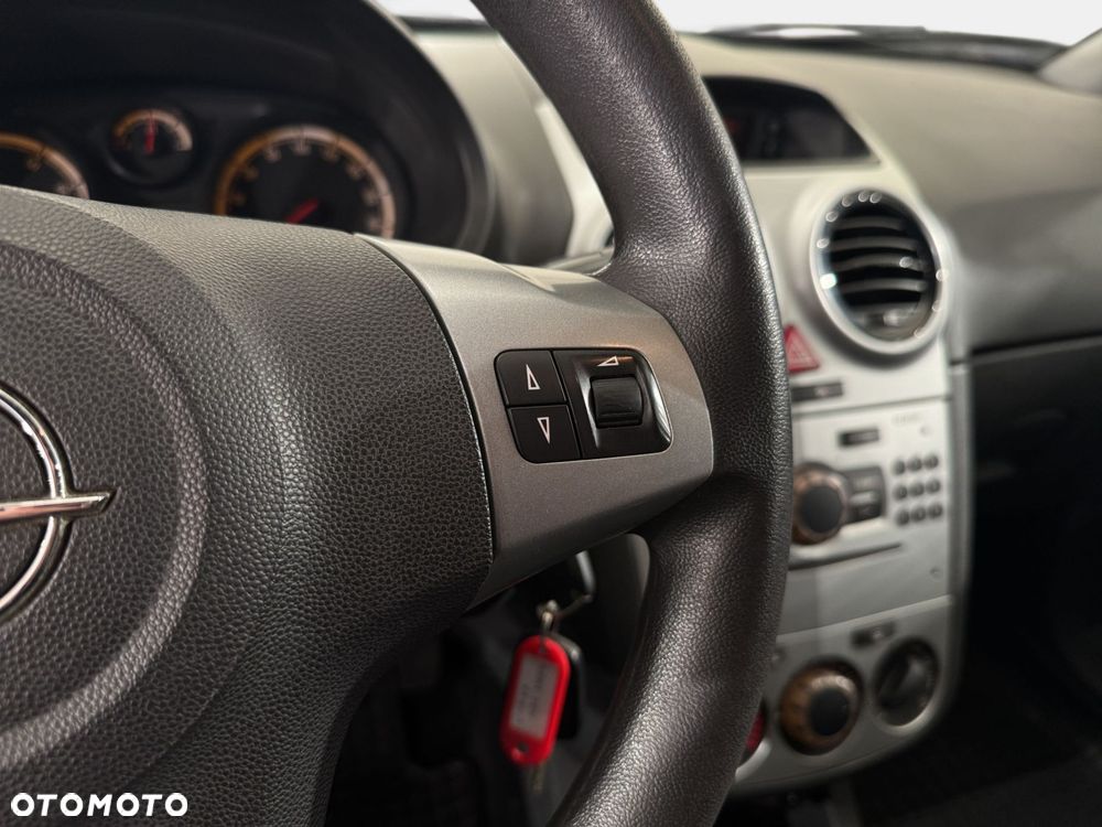 Opel Corsa - 18