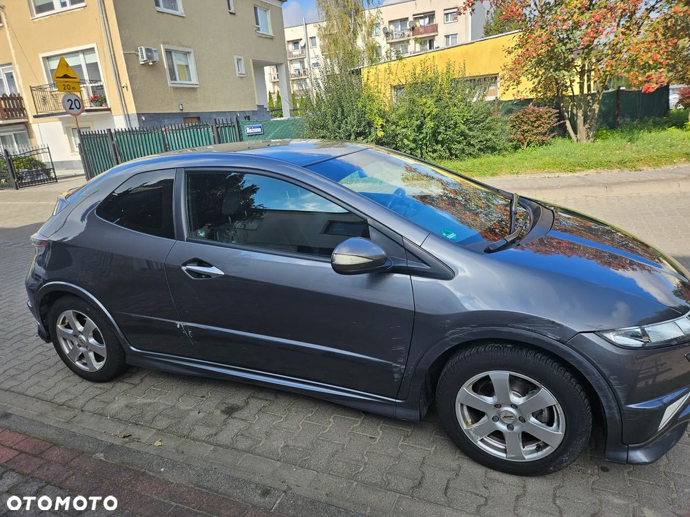Honda Civic - 4
