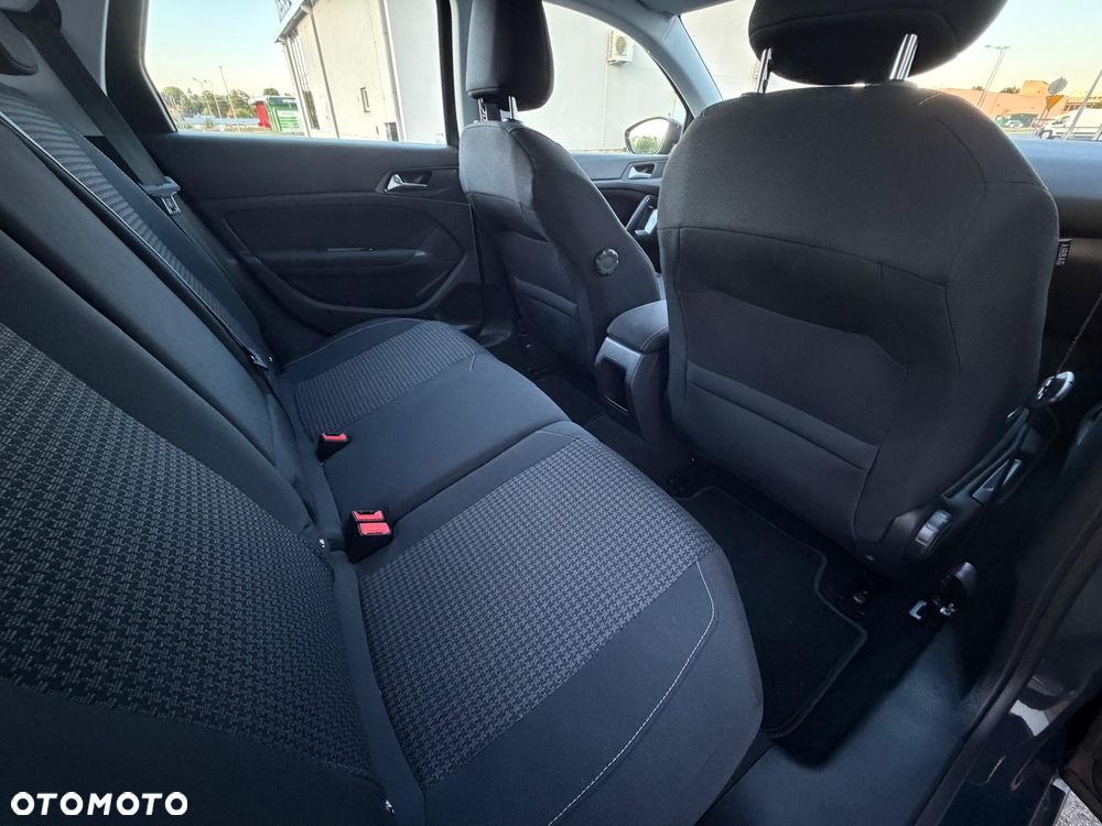 Peugeot 308 BlueHDi FAP 130 Stop & Start Active - 22