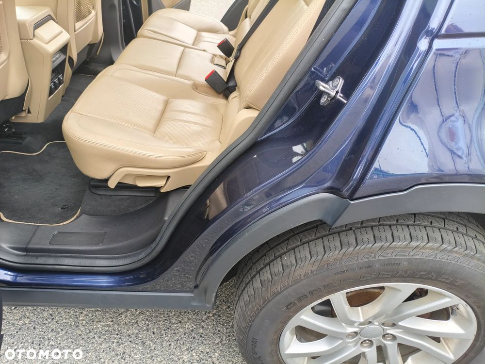 Land Rover Discovery Sport - 8