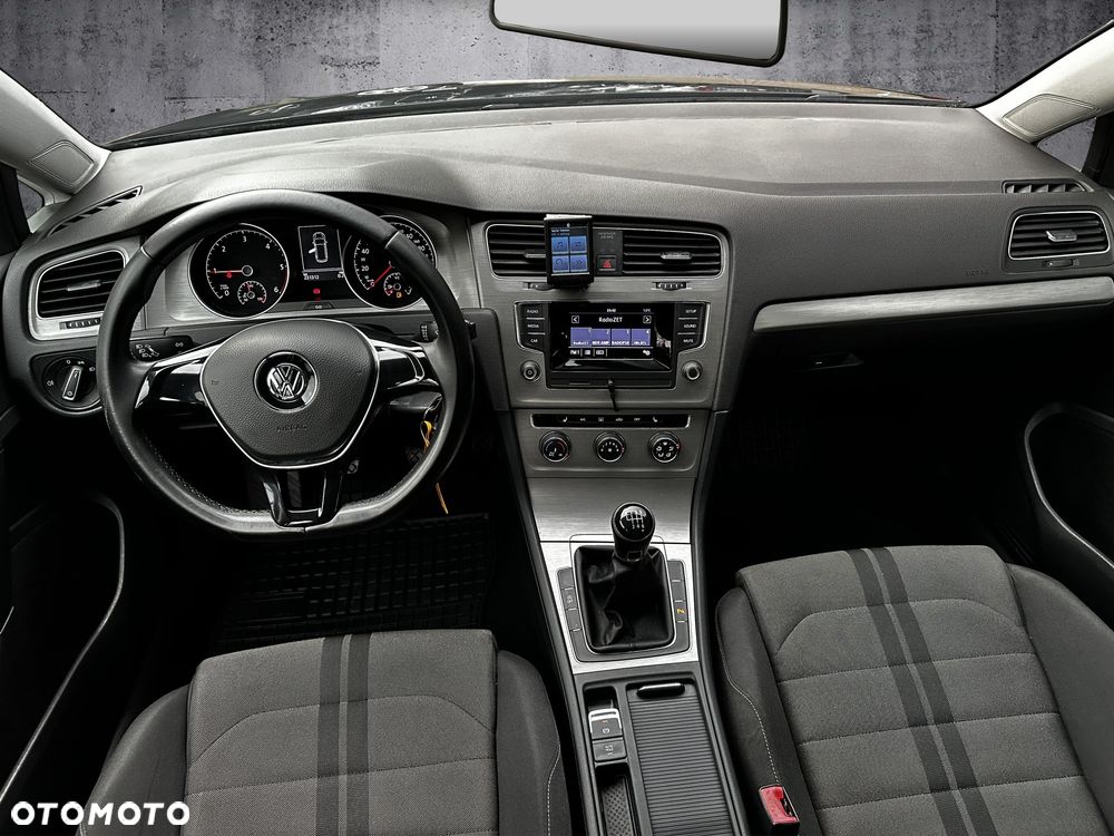 Volkswagen Golf Variant 2.0 TDI BlueMotion Technology Cup - 9