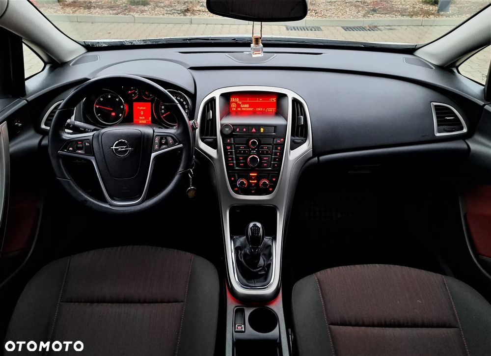 Opel Astra 1.7 CDTI DPF - 23