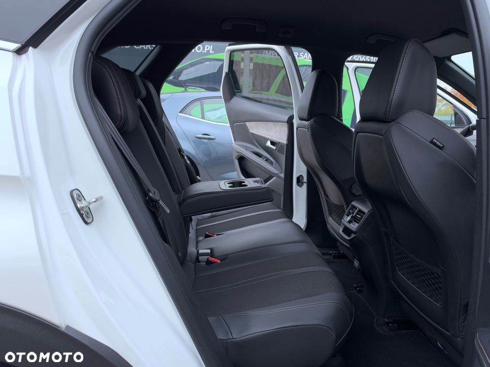 Peugeot 3008 BlueHDi 130 Stop & Start EAT8 GT - 33