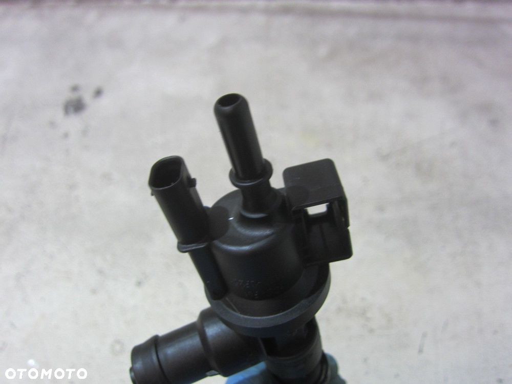 BMW G01 G30 X3  F30 B46 B48 ZAWÓR ODPOWIETRZANIA BAKU 7643106 13907643106 X - 5