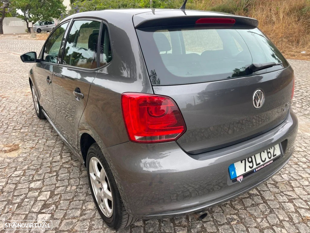 VW Polo 1.6 TDI Confortline BlueMotion - 14