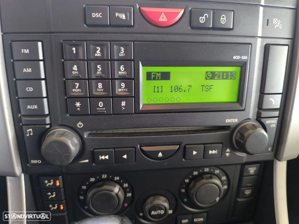 Land Rover Range Rover Sport 2.7 TDV6 HSE - 12