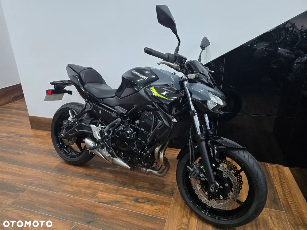 Kawasaki Z 650 - 9