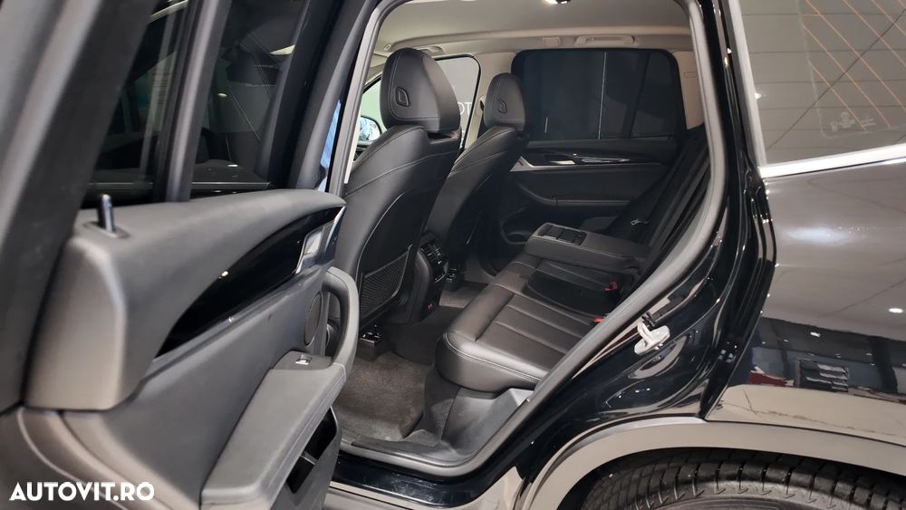 BMW X3 xDrive30e Aut. Advantage - 32