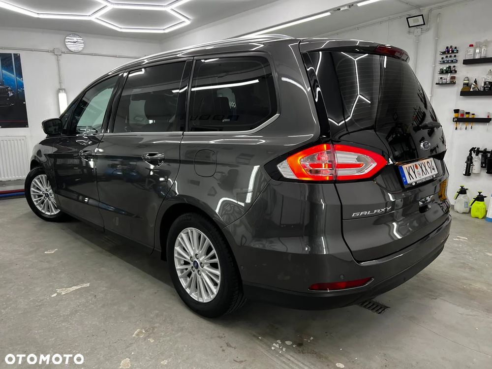 Ford Galaxy 2.0 EcoBlue Titanium - 4