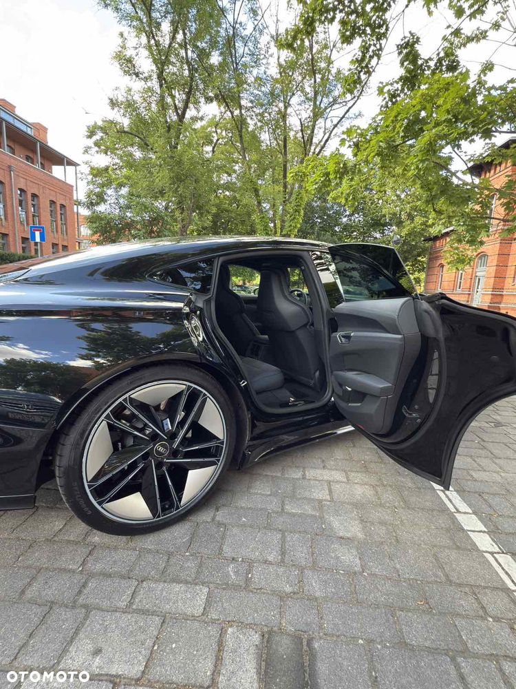 Audi e-tron GT - 20