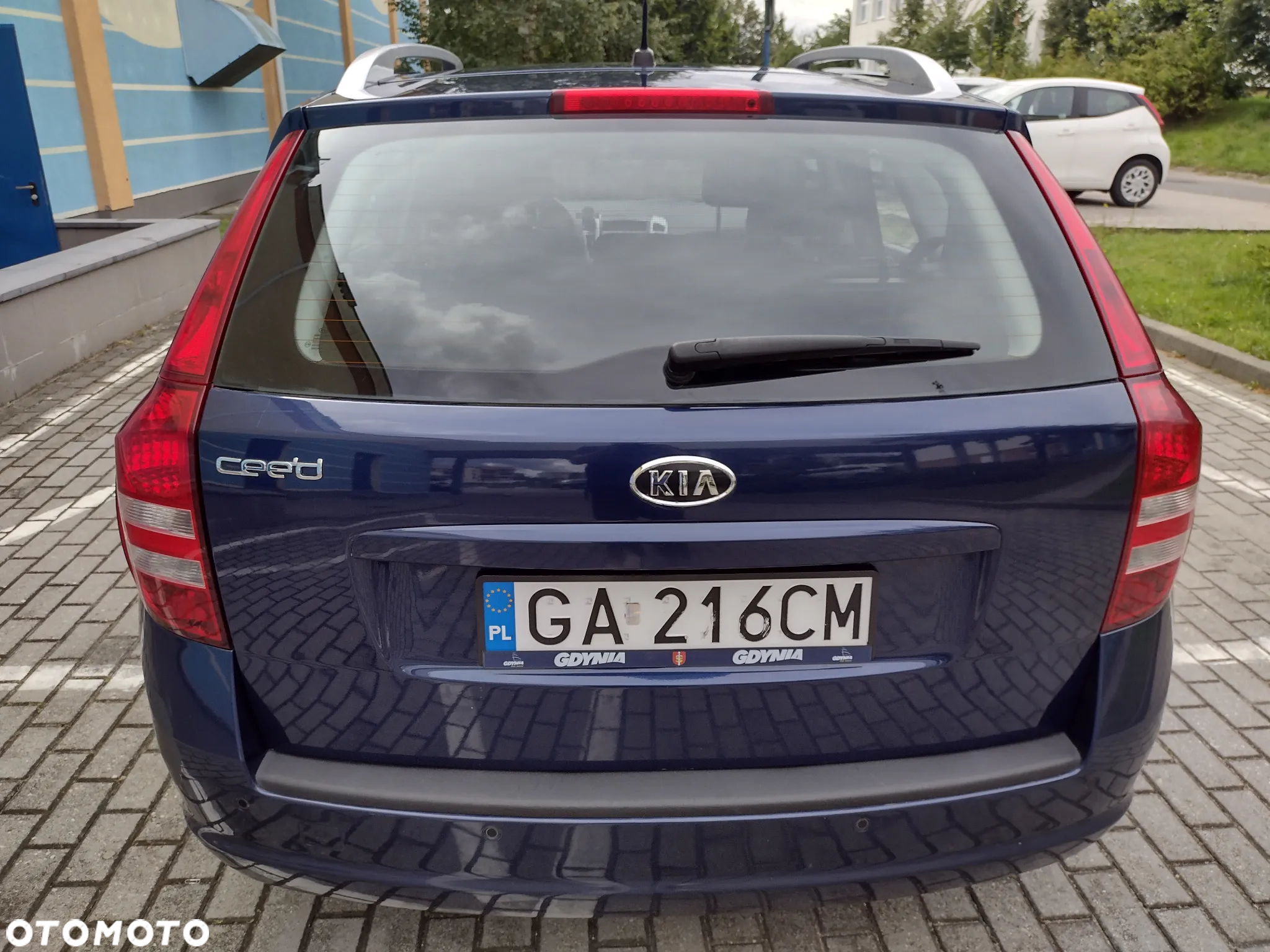 Kia Ceed Cee'd 1.6 Optimum + - 6