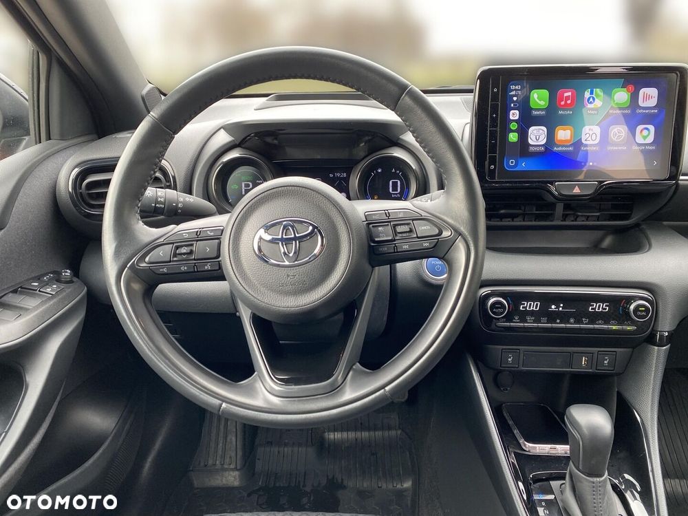 Toyota Yaris Hybrid 1.5 Selection Style - 17