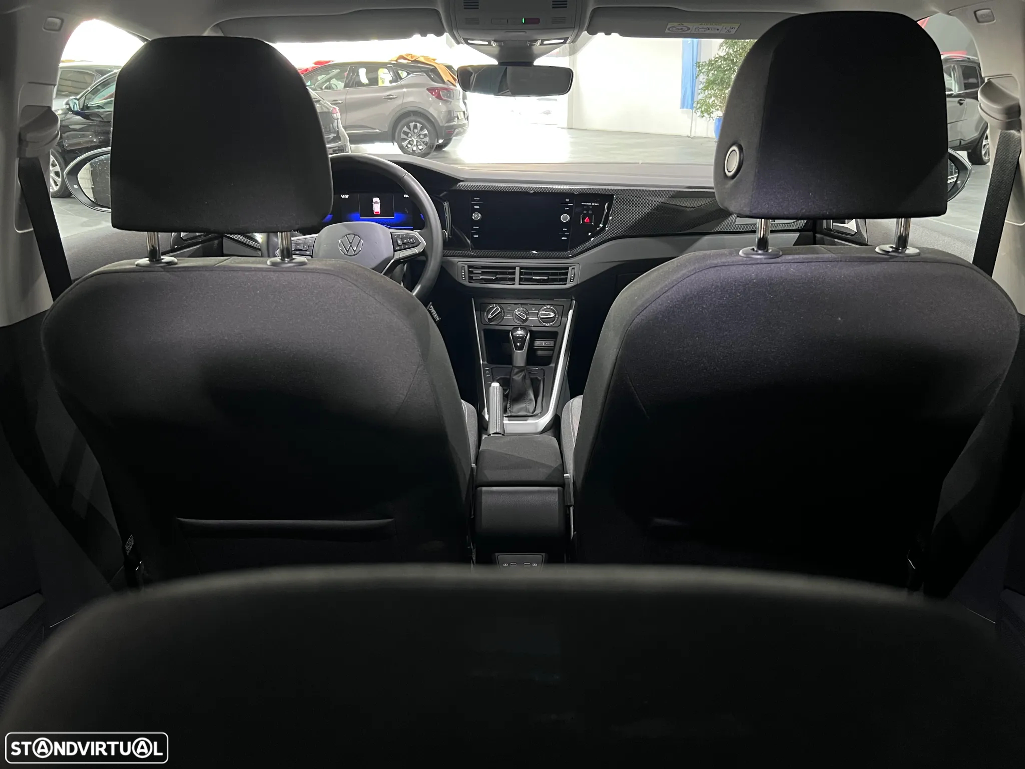 VW Taigo 1.0 TSI Urban DSG - 4