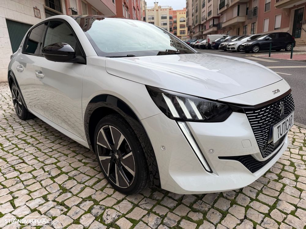 Peugeot e-208 50 kWh GT Pack - 25