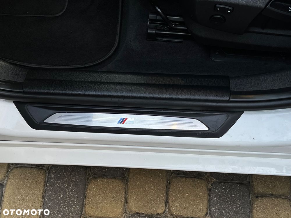 BMW X1 xDrive20d M Sport - 34