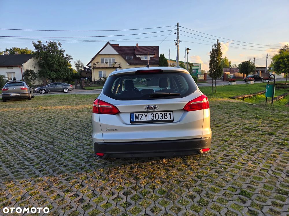 Ford Focus 1.5 TDCi SYNC Edition - 7