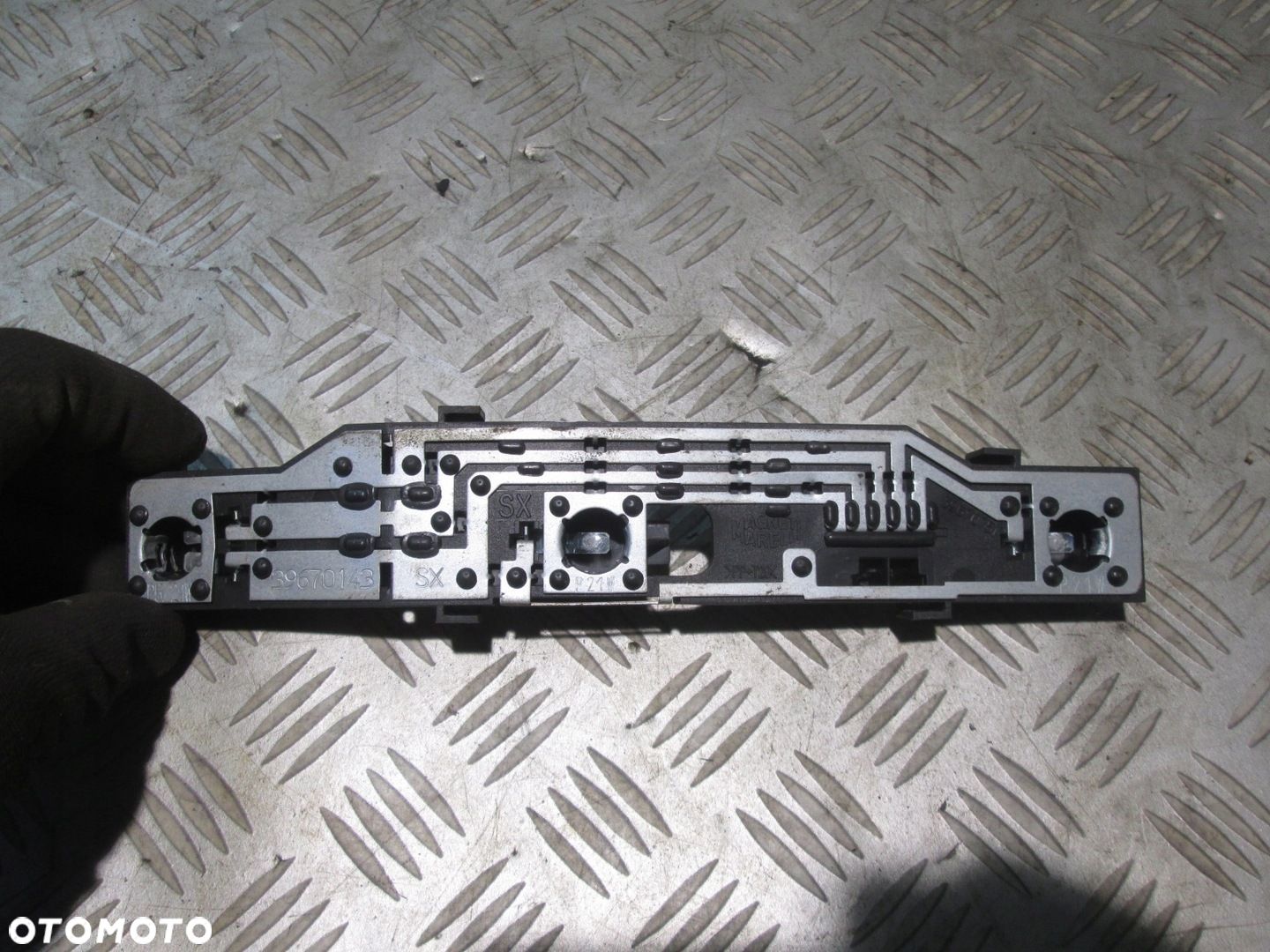 WKŁAD LAMPY LEWY TYŁ FIAT SEICENTO - 1