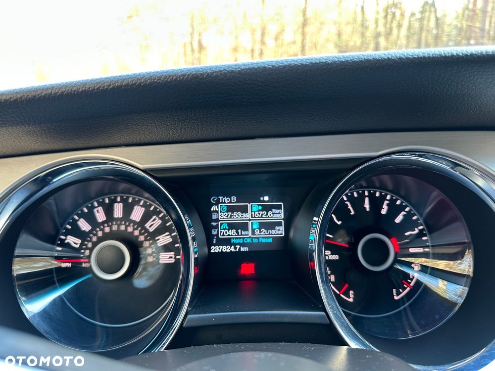 Ford Mustang 3.7 V6 Premium - 17