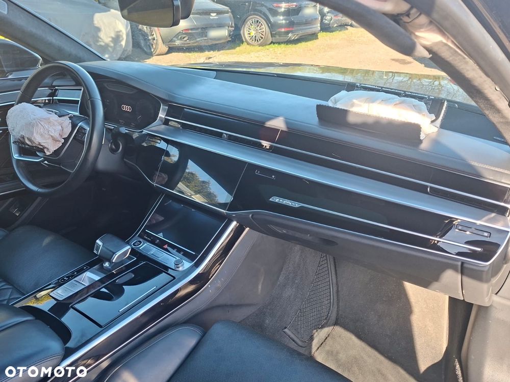 Audi A8 60 TFSI e Quattro Tiptronic - 13