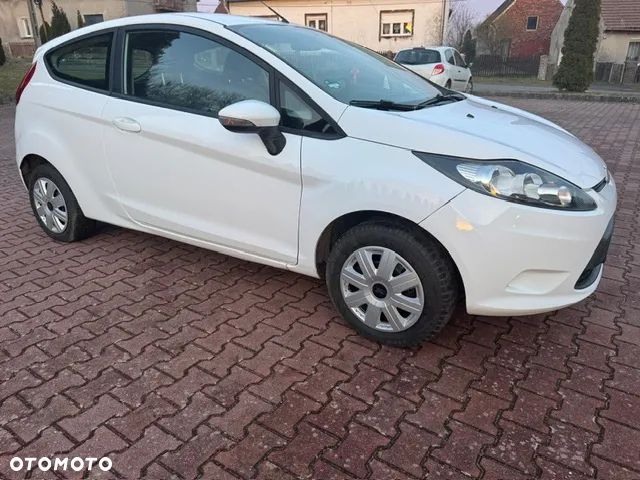 Ford Fiesta - 3