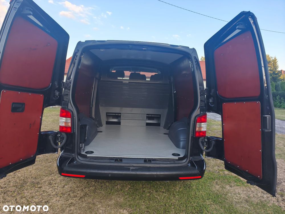 Volkswagen Transporter - 35